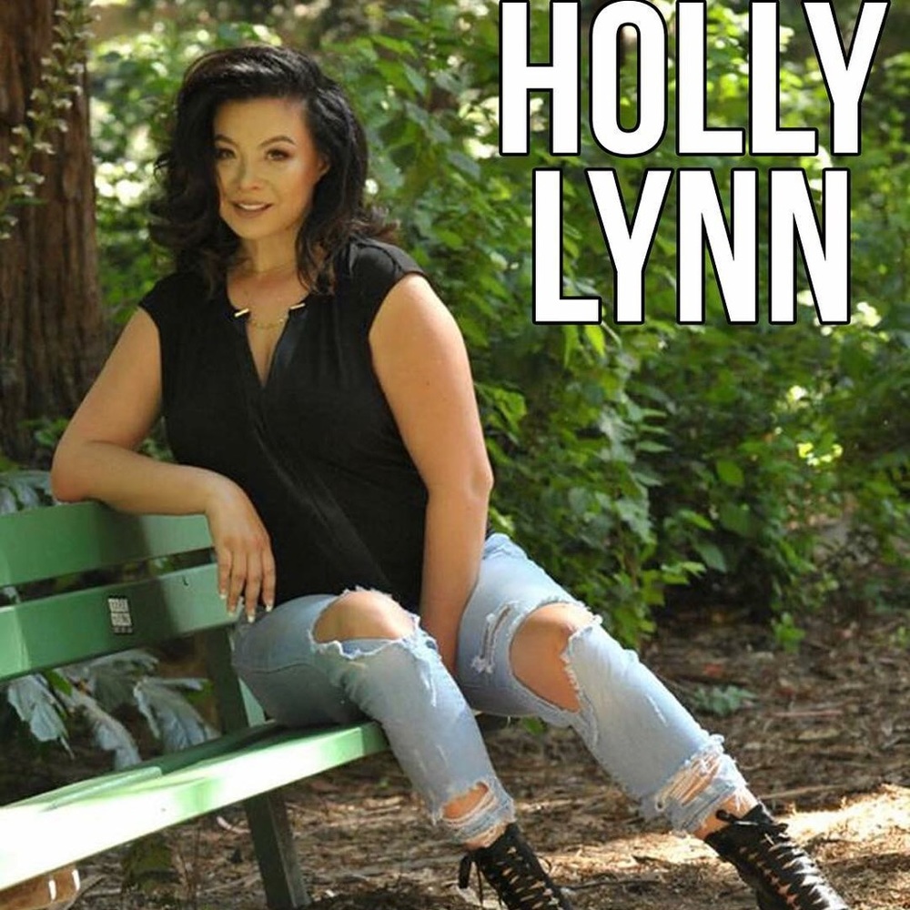 Meet your Posher, Holly